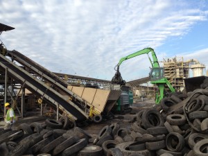 A steady stream of material keeps Standing Rock’s Terminator 6000S shredder processing seven days per week in Florida.