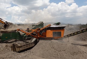 An R700S impactor crushes coke waste.