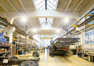 During Metso's Distributor Days, participants visited one of the company's key production sites for the aggregate business, the Lokomo works in Tampere, Finland. Photo courtesy of Metso