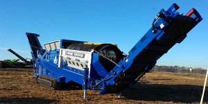 The company says the TRT516 track trommel is good for operations with space restrictions. Photo courtesy of Edge Innovate.