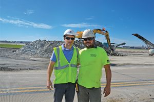 Independence Excavating’s Greg DeGeronimo, left, and Dave Roberts. Photo by Kevin Yanik