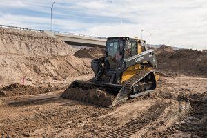 The absolute and relative slope readouts provide information to the operator for specific applications. Photo courtesy of John Deere