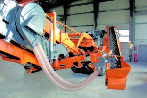 Rockster's RVB1700 separates non-mineral components from final product. Photo courtesy of Rockster. 
