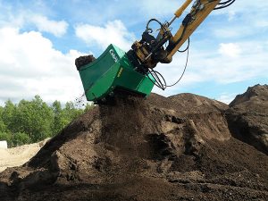 Cobra screening buckets can be integrated with mini to full-sized excavators, wheel loaders, backhoes and telehandlers, the company says. Photo courtesy of Ransome Attachments