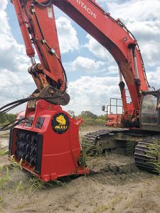 The M 3-20 material processing attachment on EP Materials’ Hitachi 650 excavator. Photo courtesy of Allu