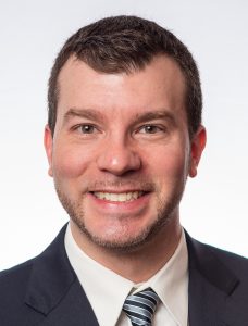 Kevin Yanik headshot
