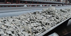 aggregate rock conveyor featured