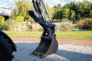 Photo: Mecalac