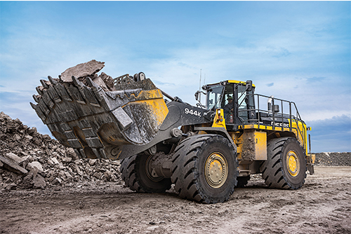 John Deere updates 944K hybrid wheel loader